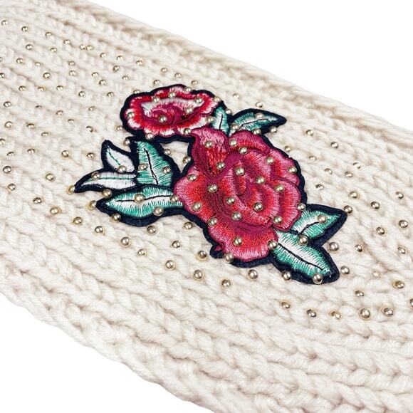 JC SUNNY NWT Red Rose Knit Headband Earwarmer w/ Gold Buttons - Picture 2 of 6